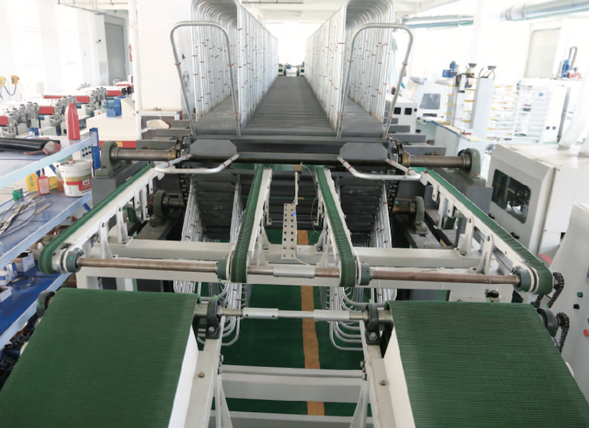 进料投送机上坡段